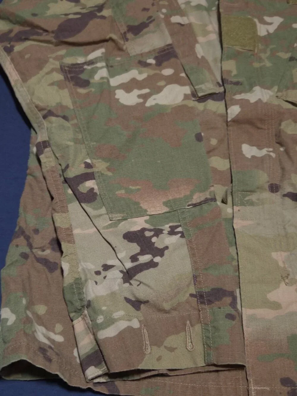 USGI Dept of the Army Combat Uniform Coat Unisex 8415-01-598-9987 Medium Regular